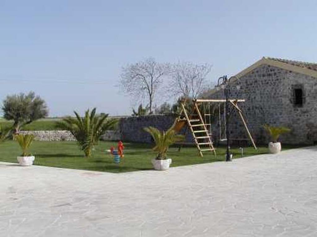 Oasi Di Cava Ispica Villa Pietre Nere San Zagaria Ngoại thất bức ảnh